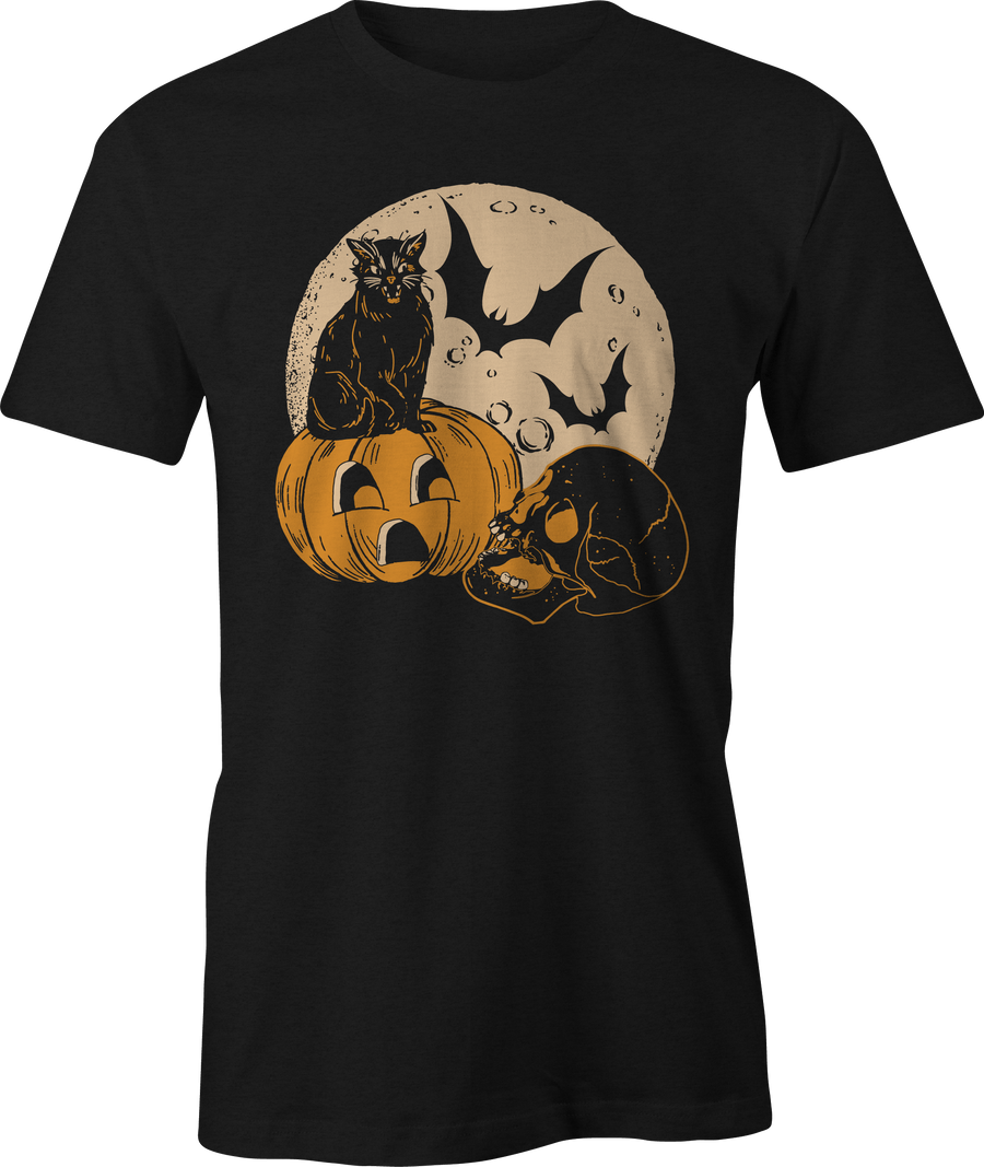 Scared Black T-Shirt with Cat, Bats, Skull, and Moon Design – Halloween Tee